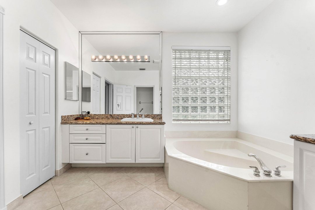 待售: $549,000 (3 贝兹, 2 浴室, 2099 平方英尺)