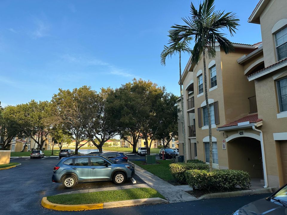 En Venta: $215,000 (2 camas, 2 baños, 1060 Pies cuadrados)