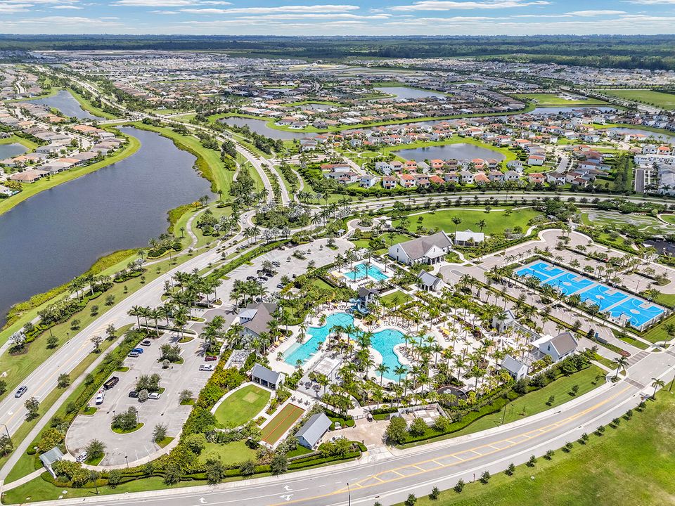 На продажу: $849,900 (3 спален, 3 ванн, 2776 Квадратных фут)