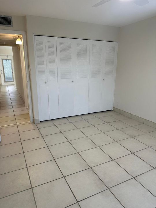 出租: $1,500 (2 贝兹, 2 浴室, 880 平方英尺)