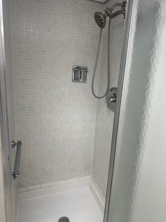 出租: $1,500 (2 贝兹, 2 浴室, 880 平方英尺)