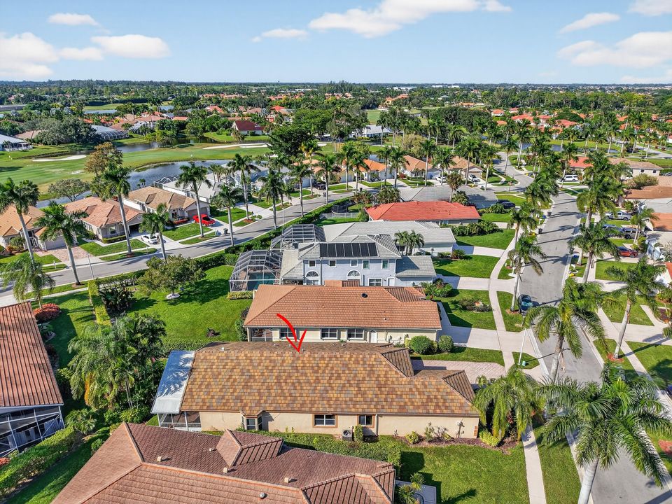 Activo con contrato: $489,000 (3 camas, 2 baños, 2155 Pies cuadrados)