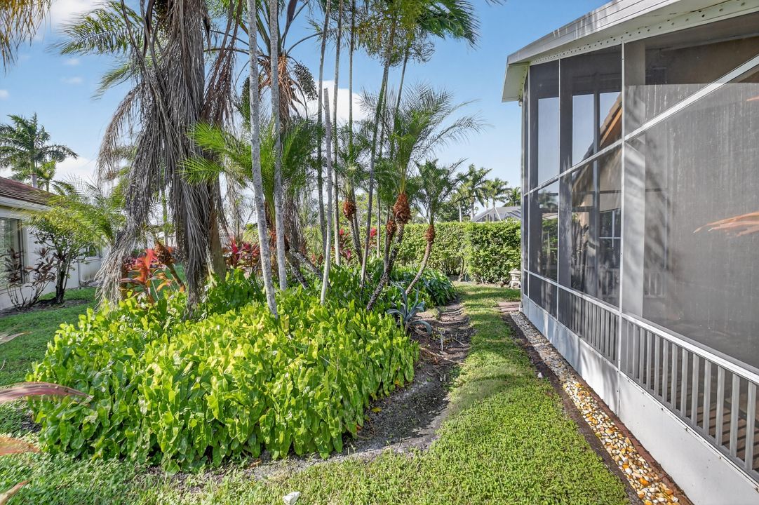 Activo con contrato: $489,000 (3 camas, 2 baños, 2155 Pies cuadrados)