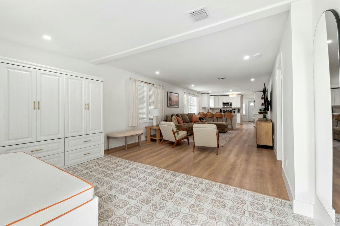 В аренду: $13,000 (5 спален, 4 ванн, 2781 Квадратных фут)