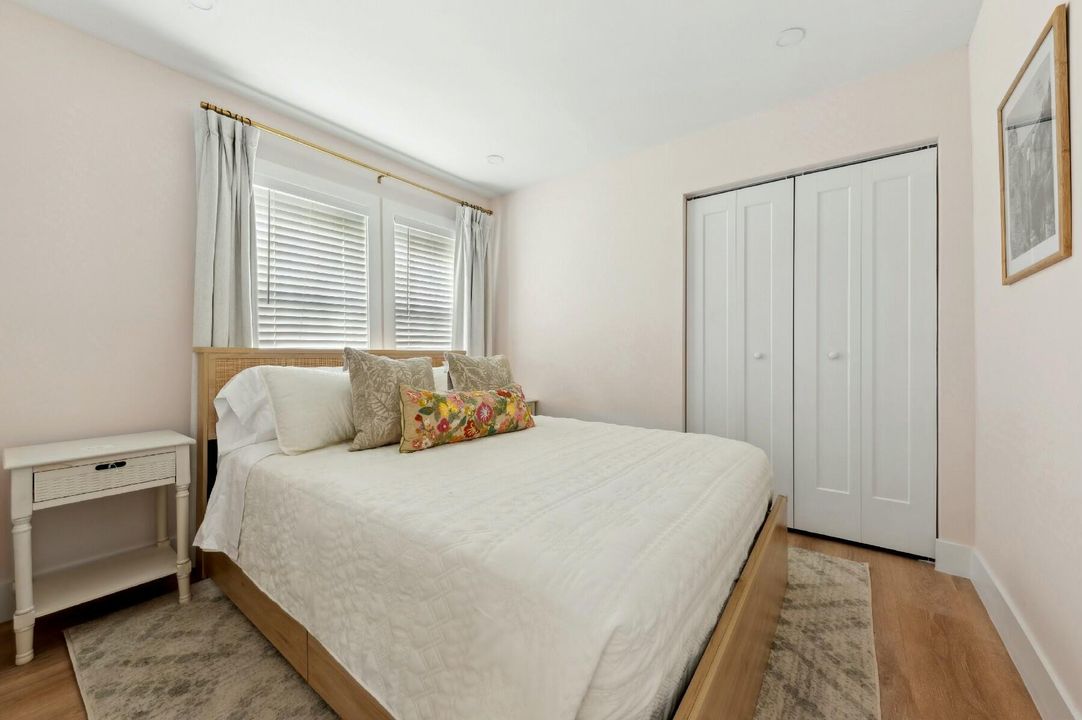 В аренду: $13,000 (5 спален, 4 ванн, 2781 Квадратных фут)