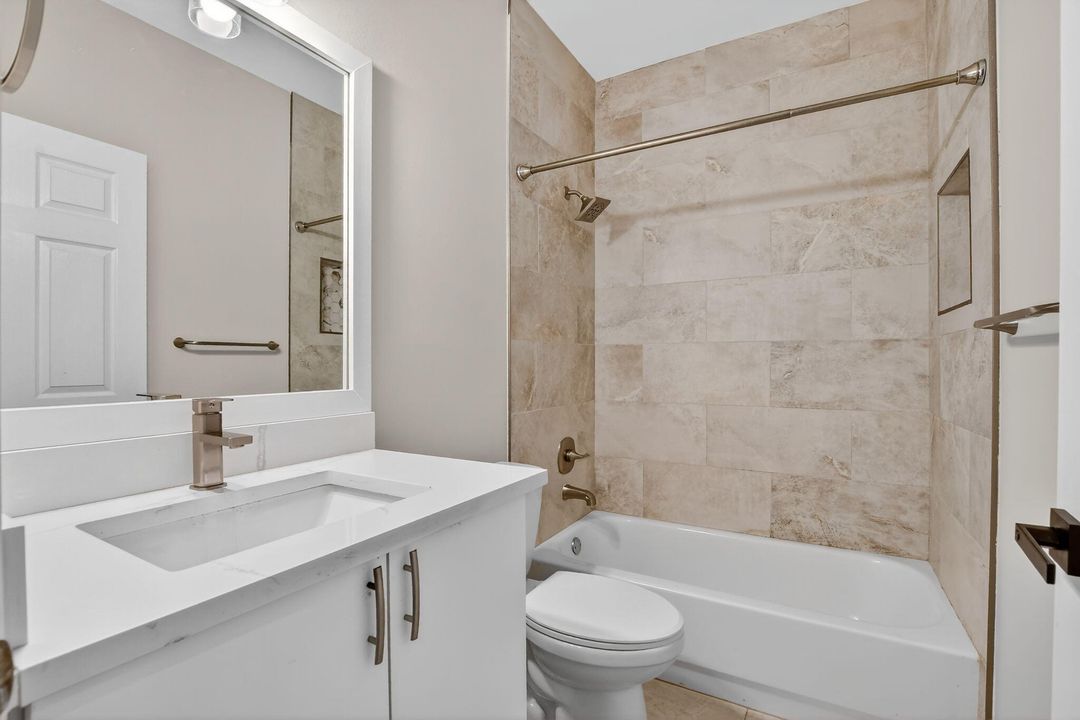 В аренду: $2,600 (2 спален, 2 ванн, 1186 Квадратных фут)