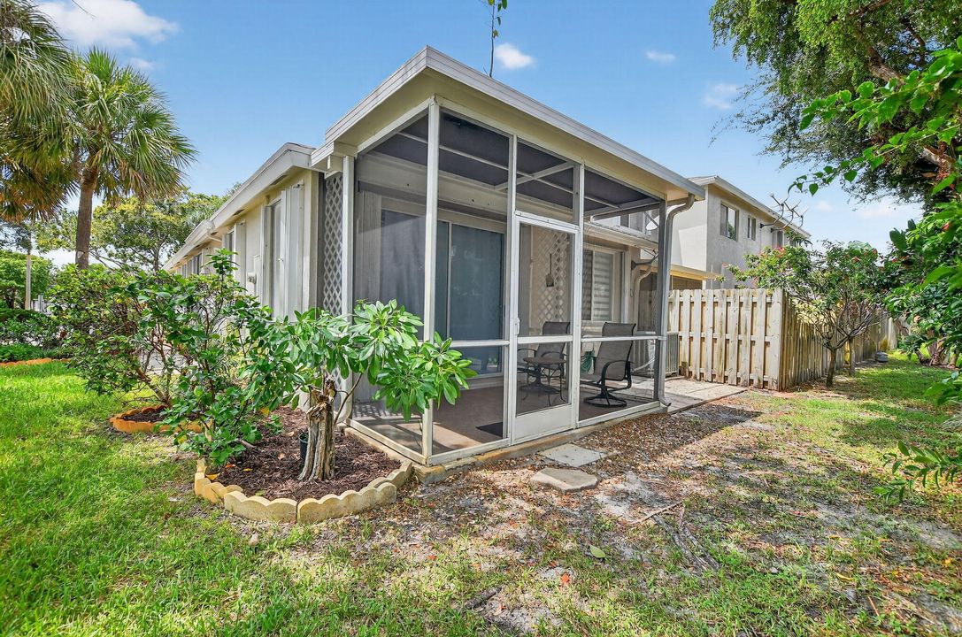 В аренду: $2,600 (2 спален, 2 ванн, 1186 Квадратных фут)