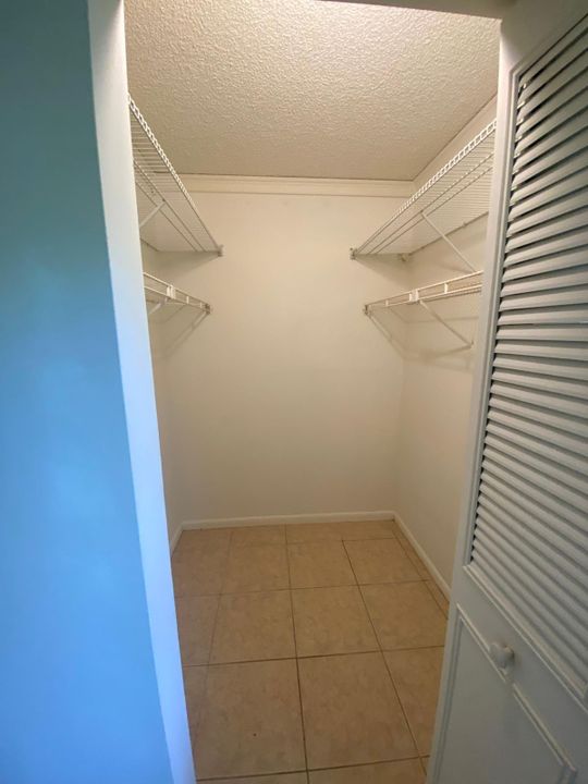 En Renta: $1,800 (2 camas, 1 baños, 991 Pies cuadrados)