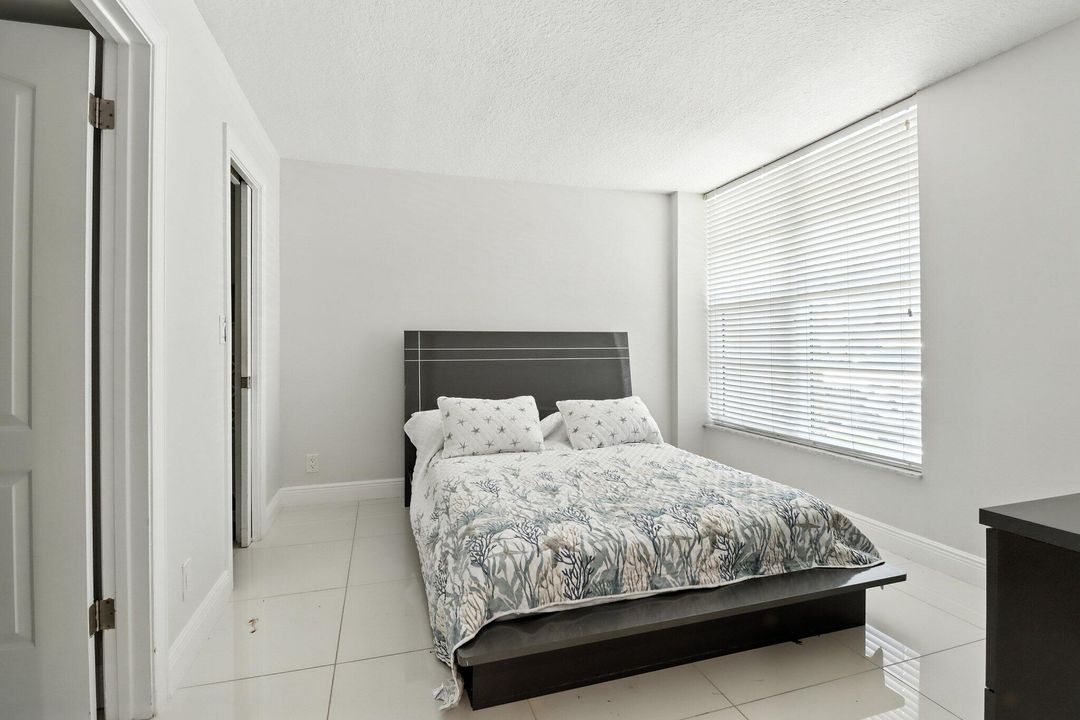 En Renta: $3,250 (2 camas, 2 baños, 1130 Pies cuadrados)