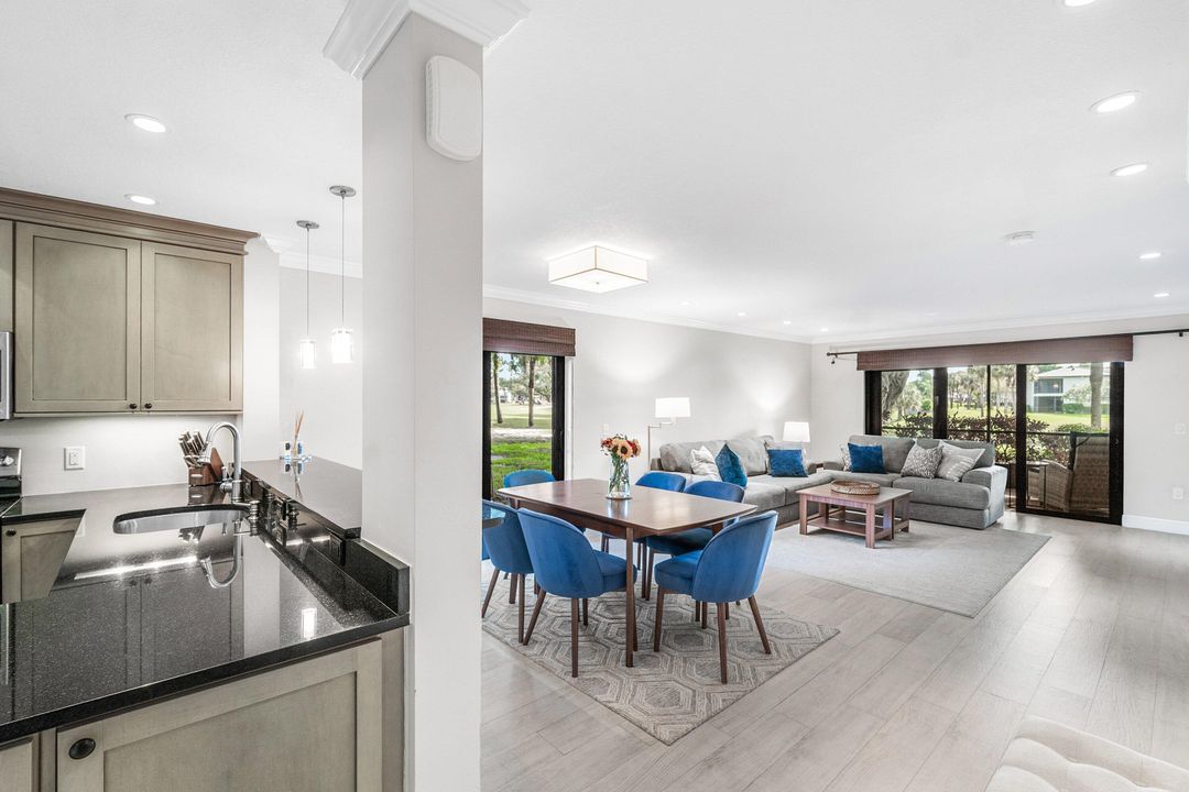 For Sale: $199,500 (2 beds, 2 baths, 1429 Square Feet)