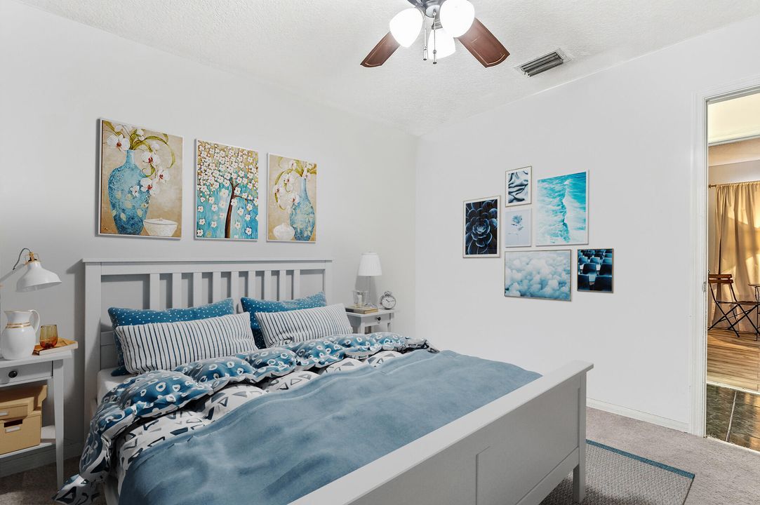 待售: $340,000 (3 贝兹, 2 浴室, 1056 平方英尺)