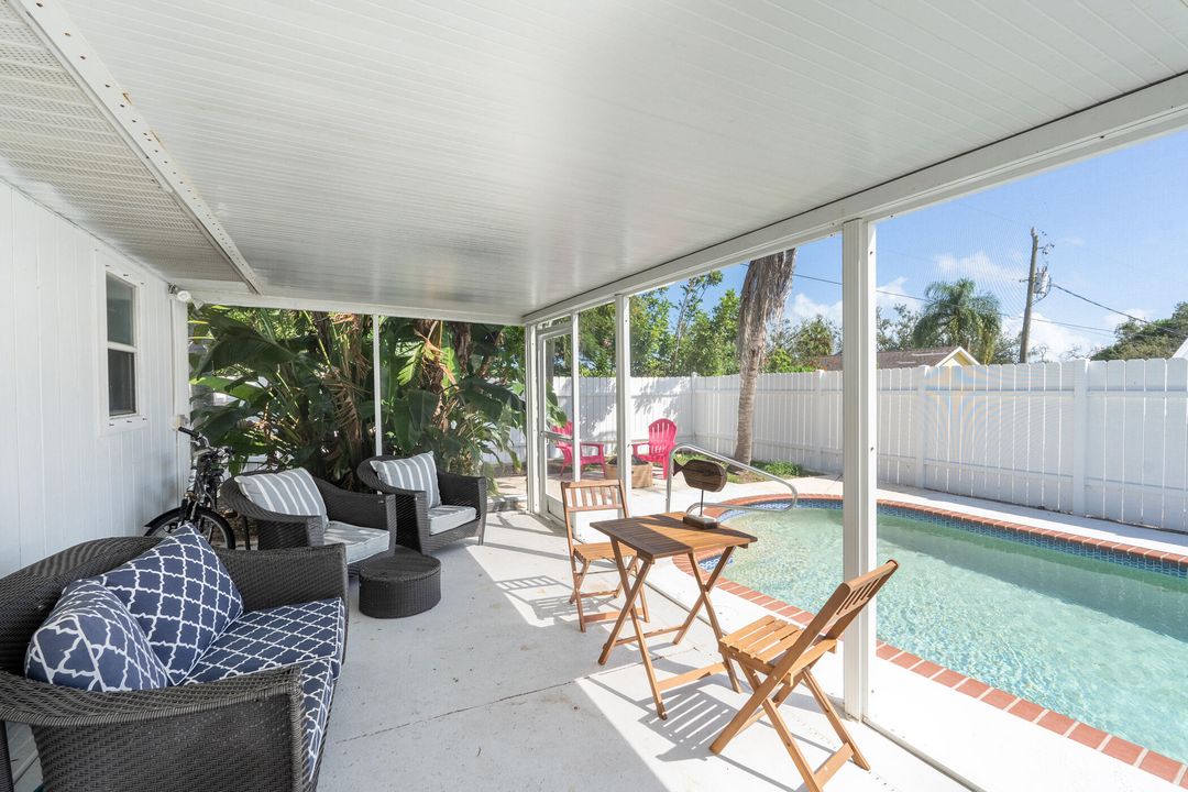 待售: $340,000 (3 贝兹, 2 浴室, 1056 平方英尺)