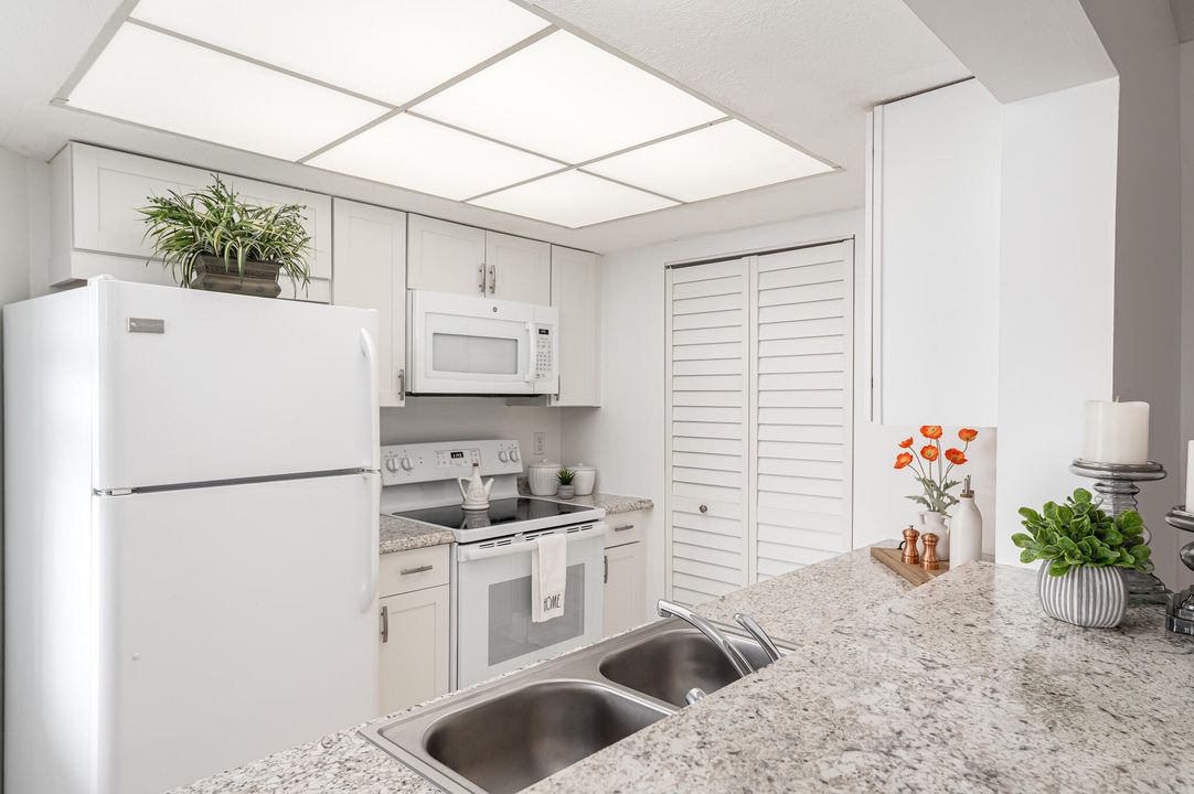 En Renta: $2,000 (2 camas, 2 baños, 1200 Pies cuadrados)