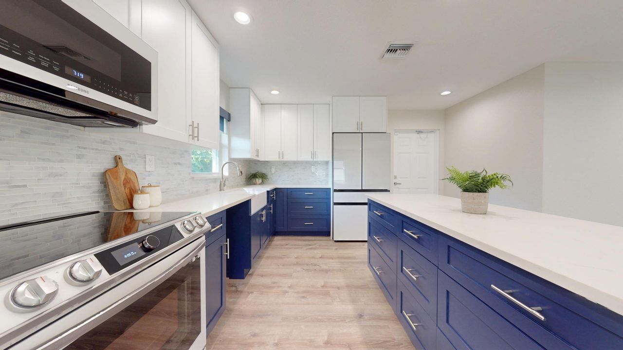 For Sale: $1,350,000 (5 beds, 3 baths, 3766 Square Feet)