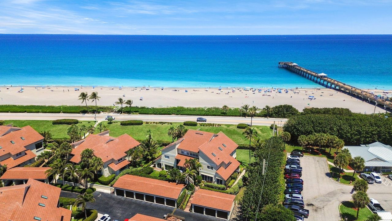 For Sale: $1,199,000 (2 beds, 2 baths, 1700 Square Feet)