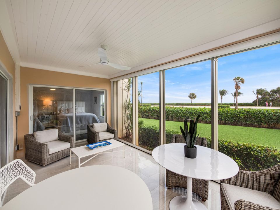 For Sale: $1,199,000 (2 beds, 2 baths, 1700 Square Feet)