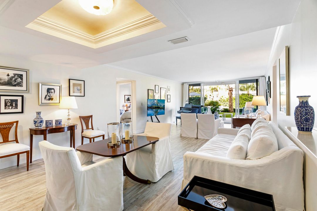 В аренду: $8,000 (2 спален, 2 ванн, 1386 Квадратных фут)