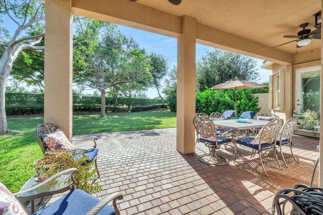 Active With Contract: $789,990 (4 beds, 3 baths, 2281 Square Feet)