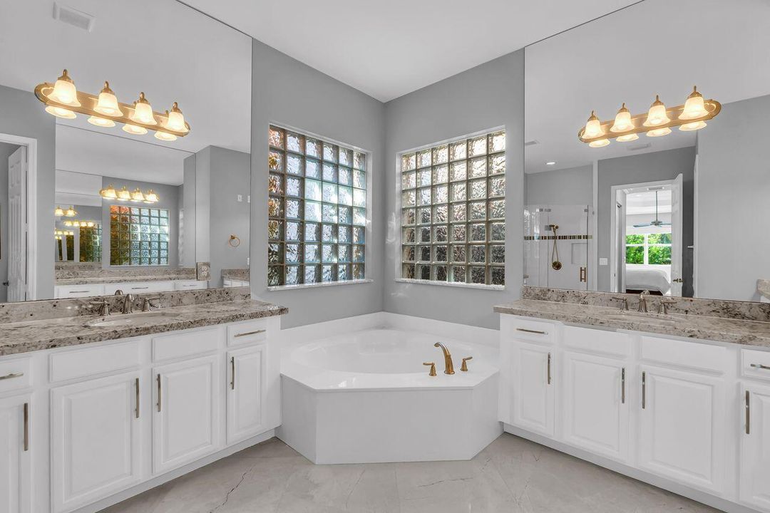 Active With Contract: $789,990 (4 beds, 3 baths, 2281 Square Feet)