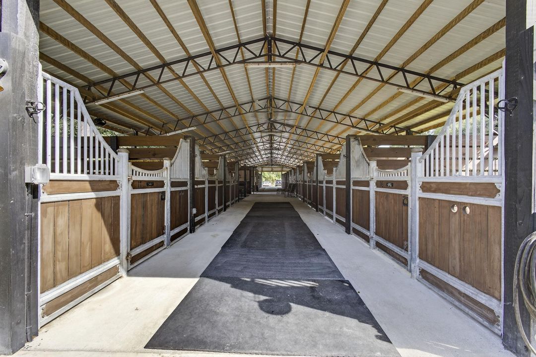 For Rent: $500 (0 beds, 0 baths, 3056 Square Feet)