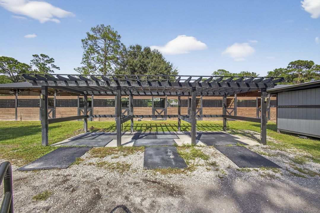 For Rent: $500 (0 beds, 0 baths, 3056 Square Feet)