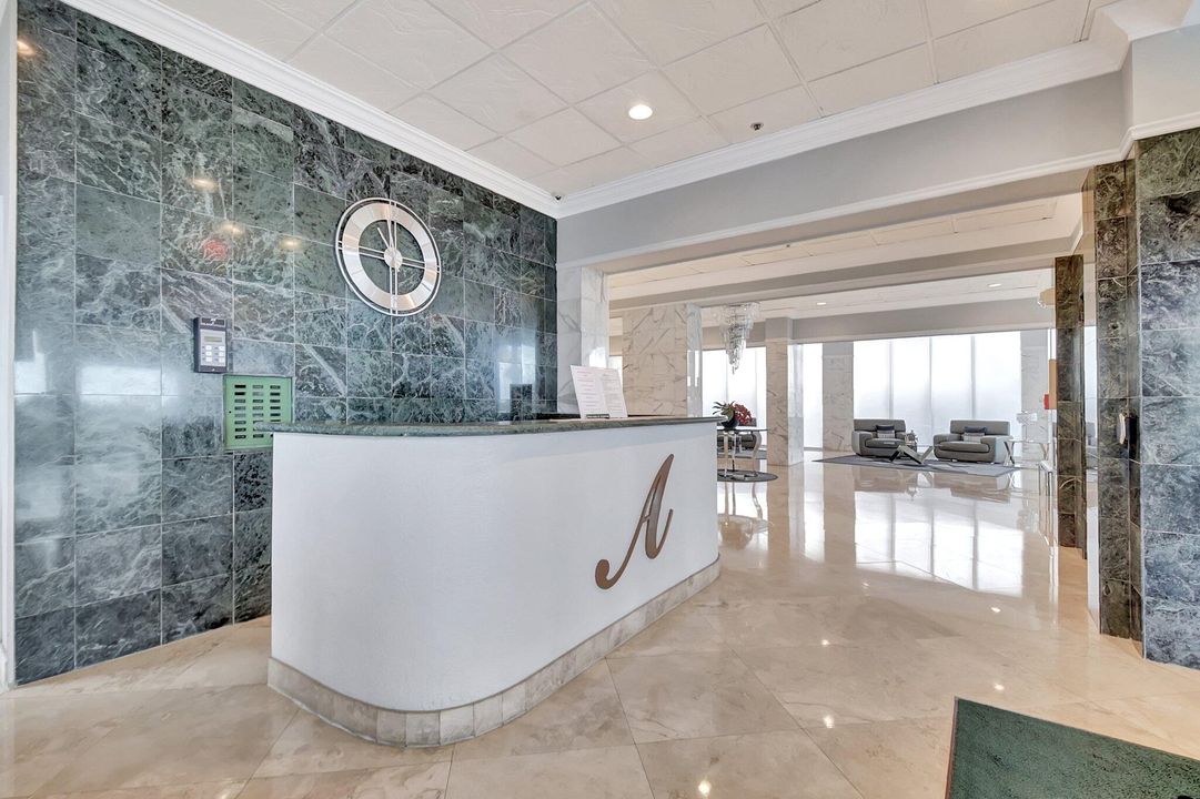 В аренду: $4,250 (2 спален, 2 ванн, 1400 Квадратных фут)