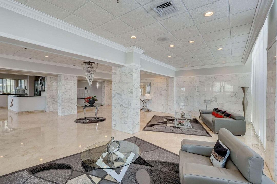 В аренду: $4,250 (2 спален, 2 ванн, 1400 Квадратных фут)