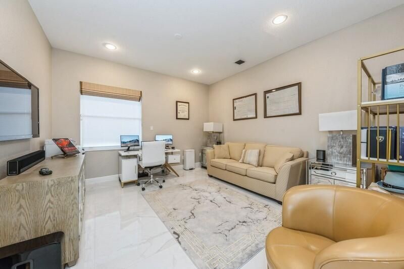 На продажу: $1,550,000 (5 спален, 4 ванн, 4086 Квадратных фут)