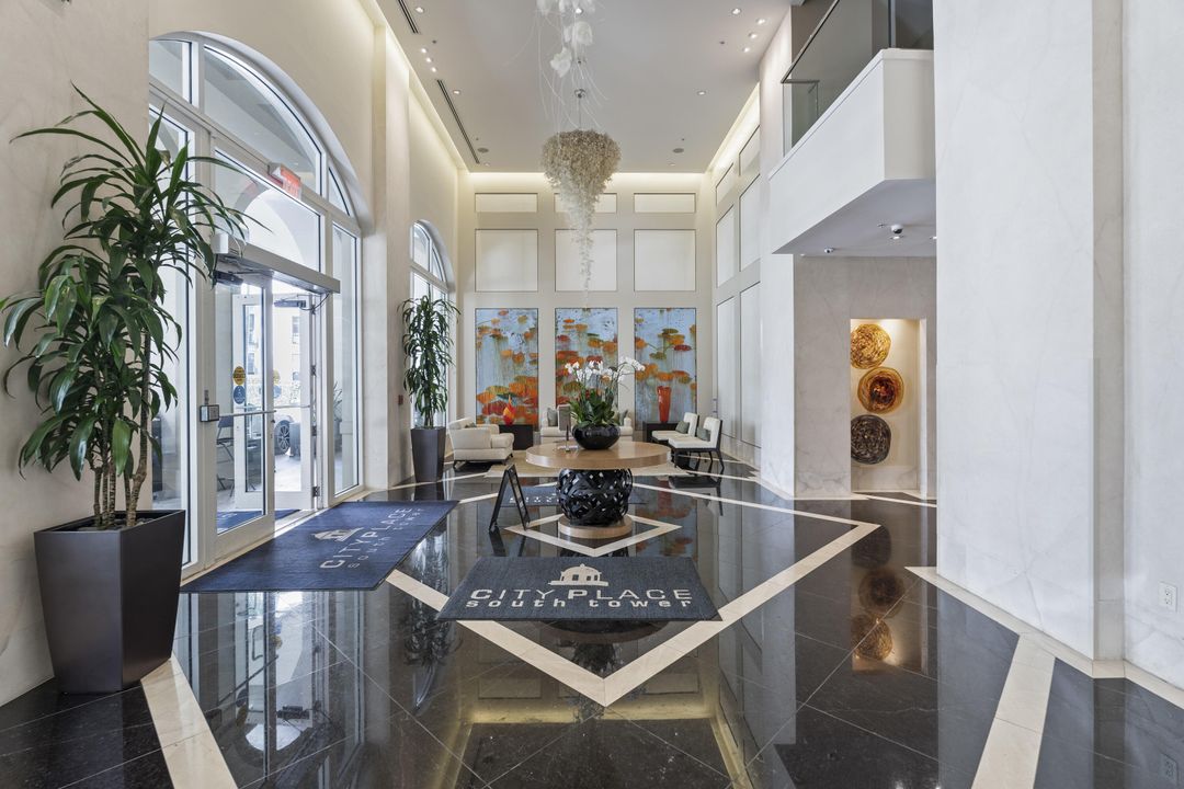 Activo con contrato: $935,000 (2 camas, 2 baños, 1120 Pies cuadrados)