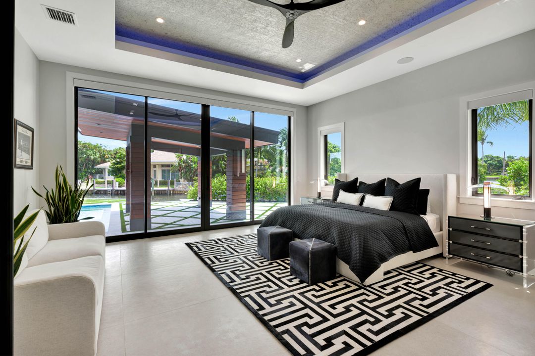 For Sale: $9,900,000 (6 beds, 7 baths, 7346 Square Feet)