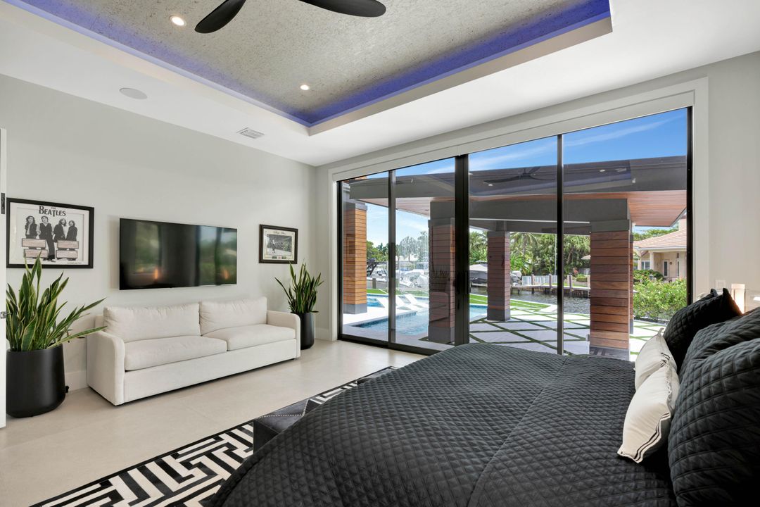 For Sale: $9,900,000 (6 beds, 7 baths, 7346 Square Feet)