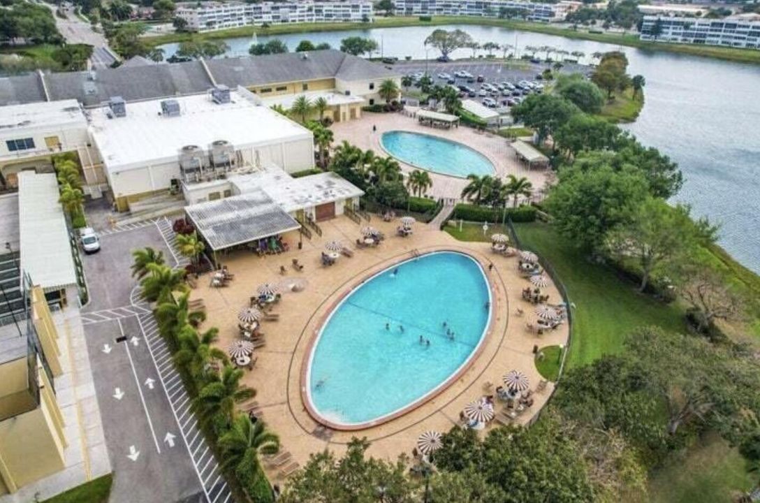 For Rent: $1,575 (1 beds, 1 baths, 684 Square Feet)