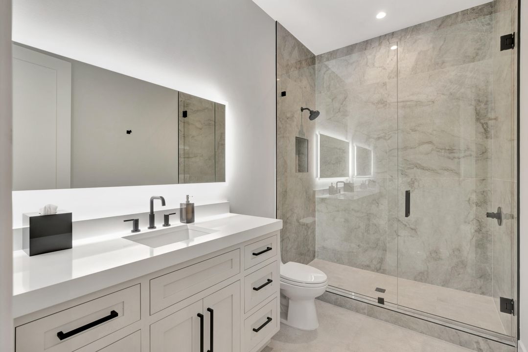 For Sale: $9,900,000 (6 beds, 7 baths, 7346 Square Feet)