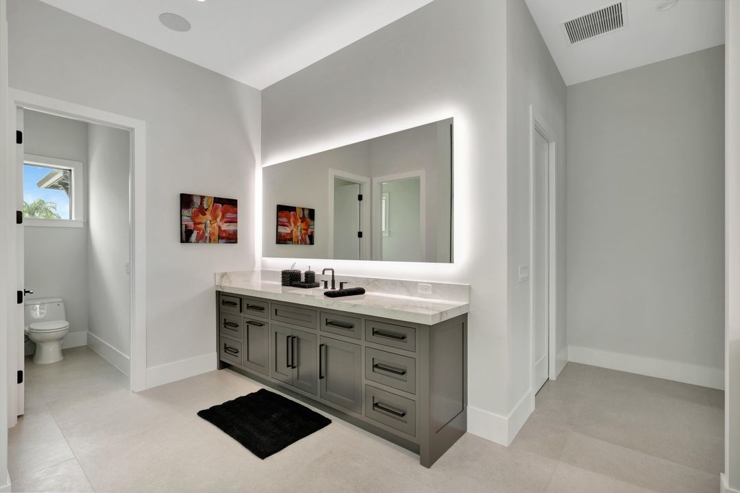 For Sale: $9,900,000 (6 beds, 7 baths, 7346 Square Feet)