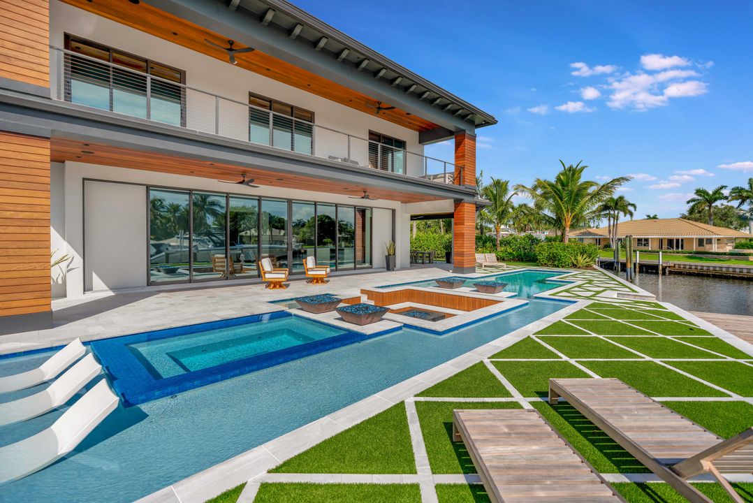 For Sale: $9,900,000 (6 beds, 7 baths, 7346 Square Feet)