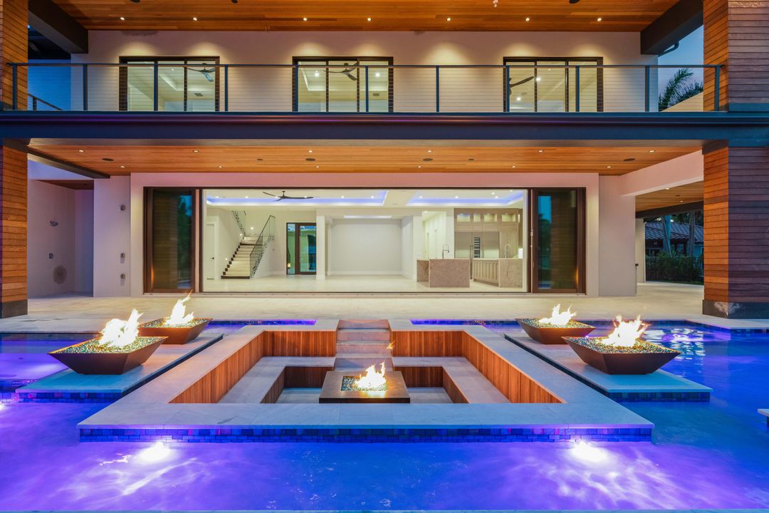 For Sale: $9,900,000 (6 beds, 7 baths, 7346 Square Feet)