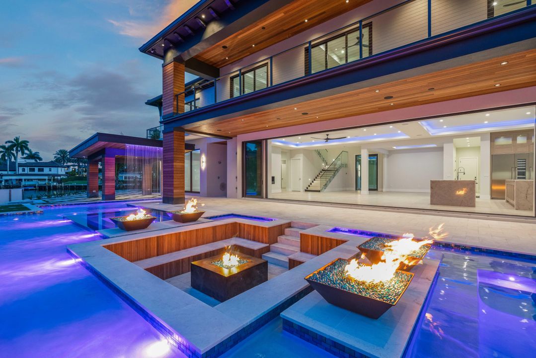 For Sale: $9,900,000 (6 beds, 7 baths, 7346 Square Feet)