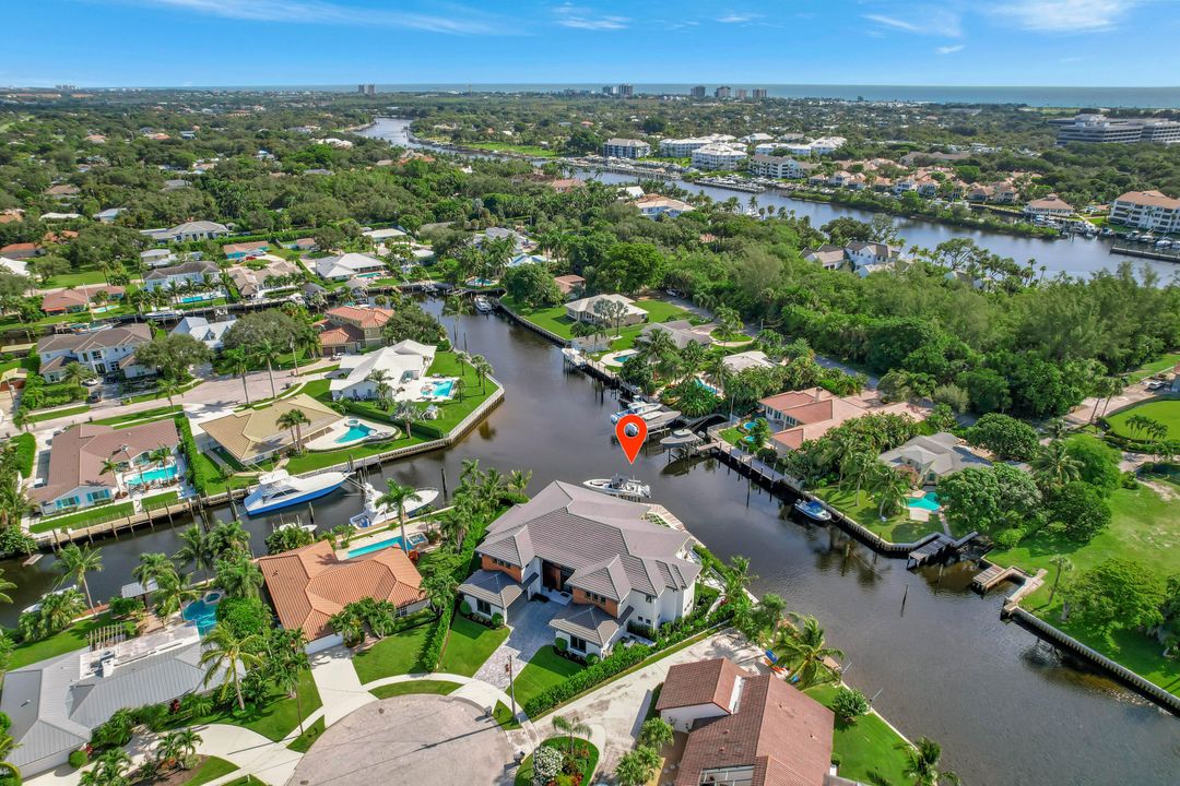 For Sale: $9,900,000 (6 beds, 7 baths, 7346 Square Feet)