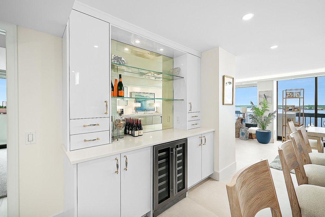 Activo con contrato: $1,000,000 (2 camas, 2 baños, 1556 Pies cuadrados)