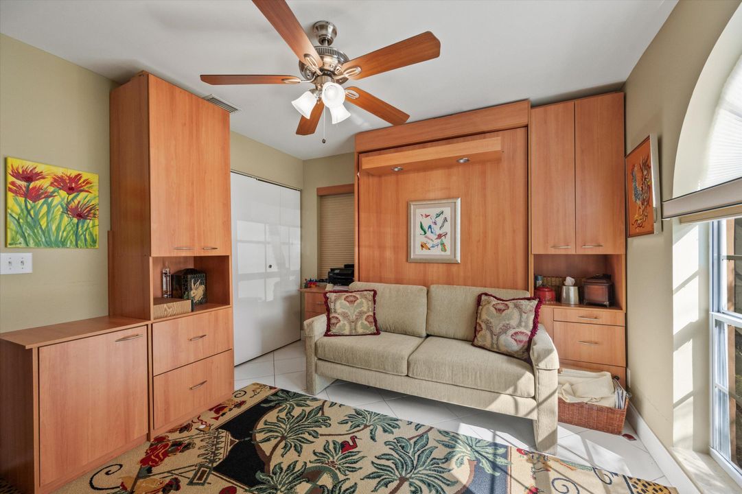 For Sale: $384,995 (2 beds, 2 baths, 1447 Square Feet)
