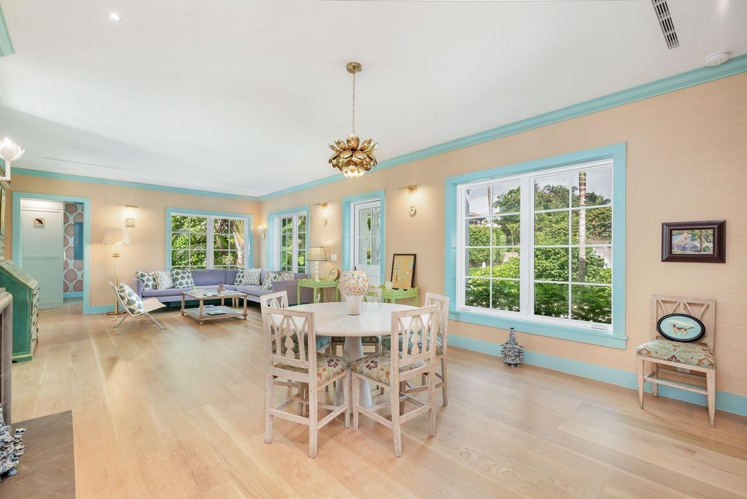 For Rent: $45,000 (3 beds, 2 baths, 2012 Square Feet)