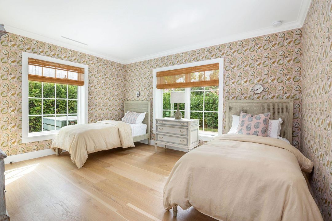 For Rent: $45,000 (3 beds, 2 baths, 2012 Square Feet)