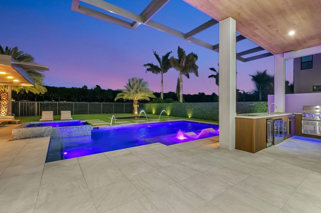 For Sale: $3,799,999 (5 beds, 6 baths, 5170 Square Feet)