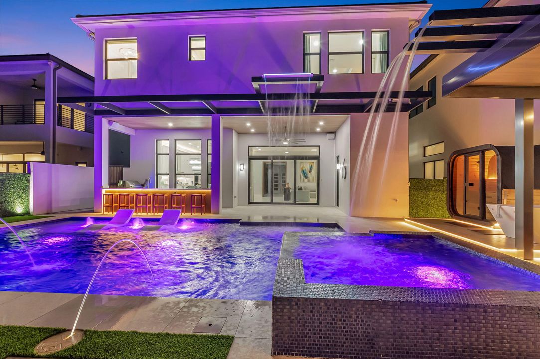 For Sale: $3,799,999 (5 beds, 6 baths, 5170 Square Feet)