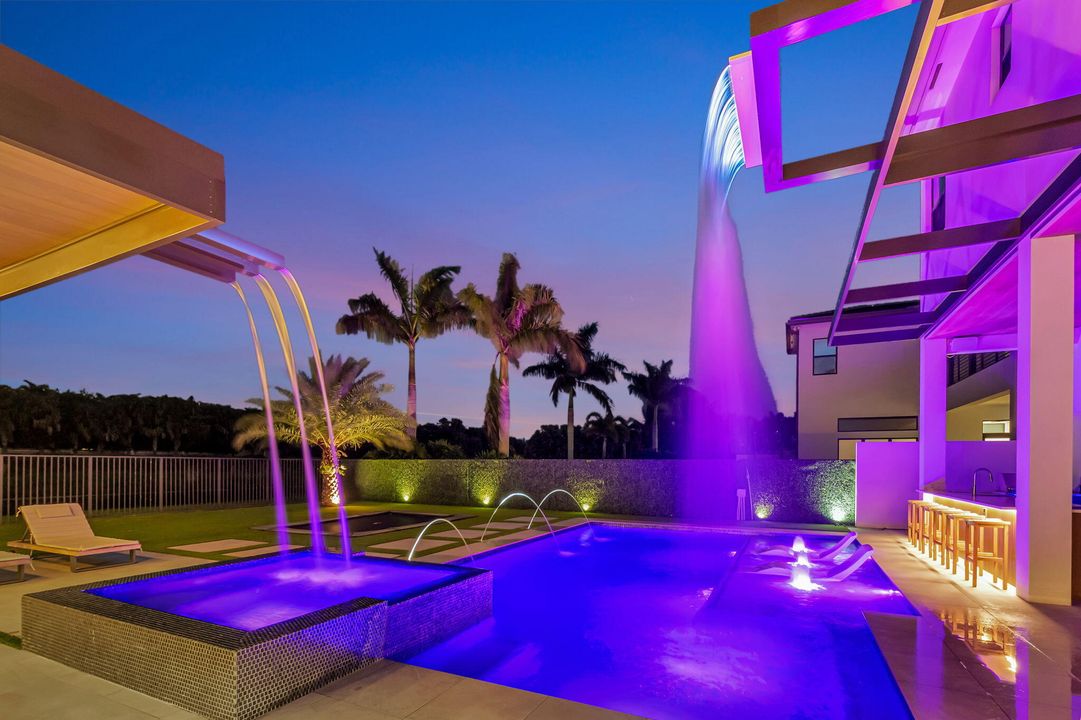 For Sale: $3,799,999 (5 beds, 6 baths, 5170 Square Feet)