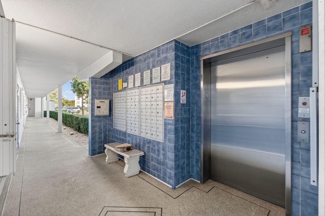 En Venta: $99,999 (2 camas, 2 baños, 896 Pies cuadrados)