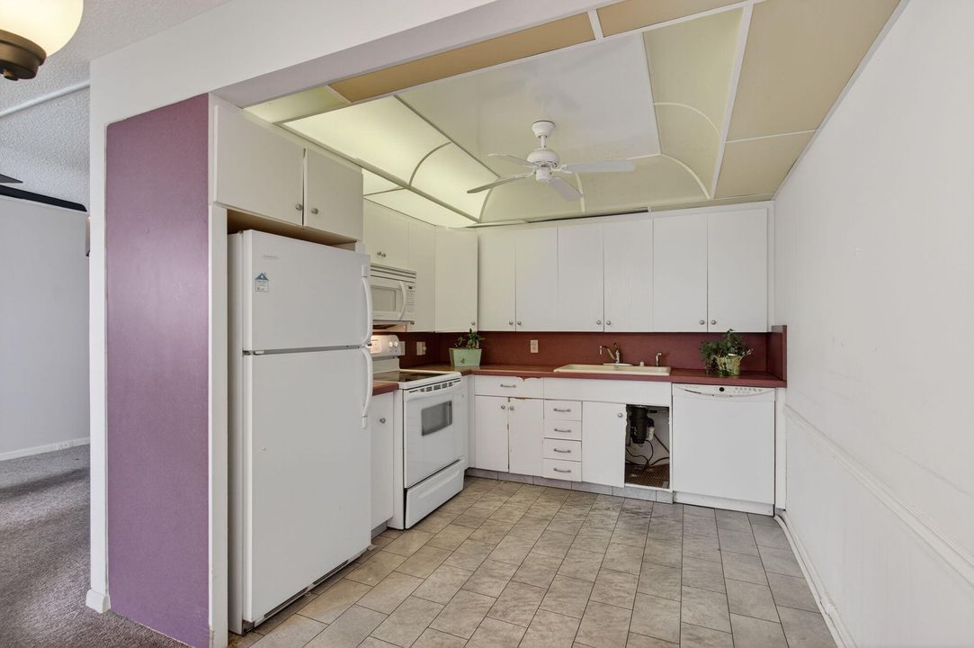 En Venta: $99,999 (2 camas, 2 baños, 896 Pies cuadrados)