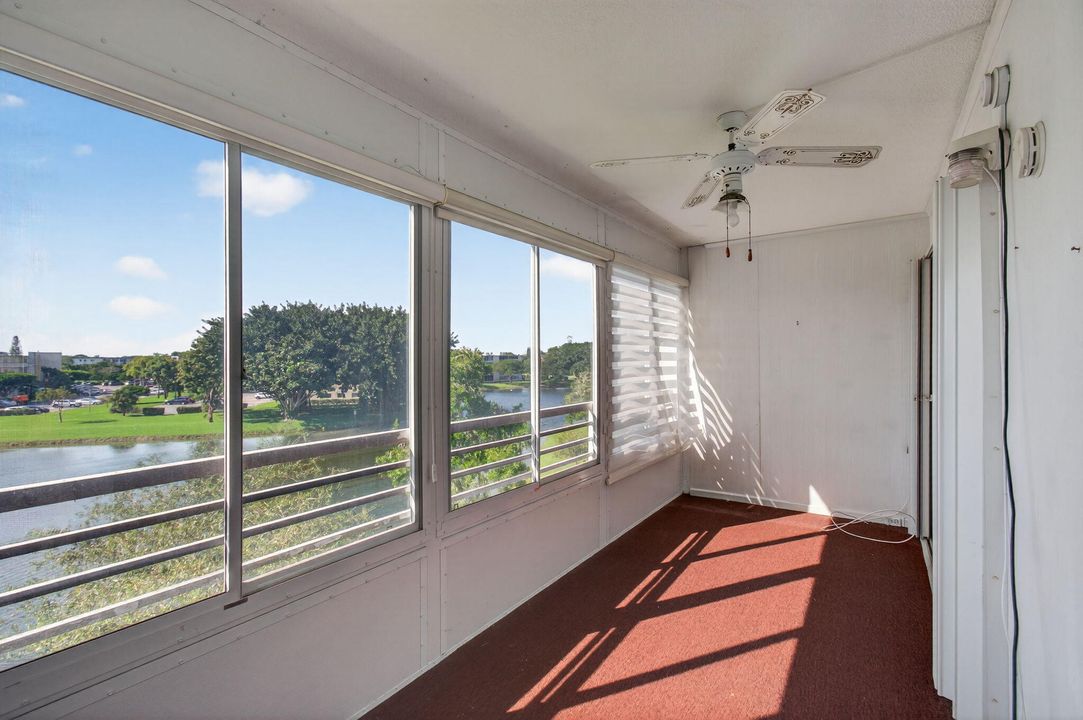 En Venta: $99,999 (2 camas, 2 baños, 896 Pies cuadrados)