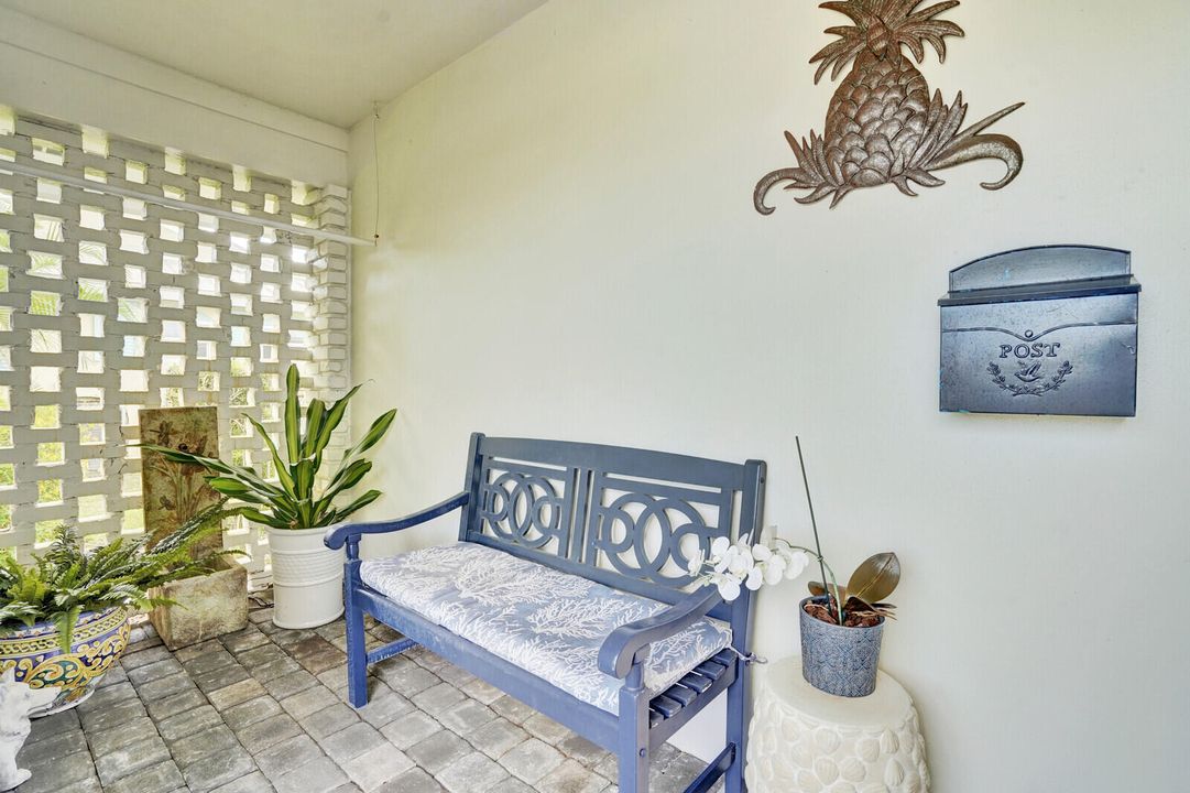 待售: $719,000 (2 贝兹, 2 浴室, 1913 平方英尺)