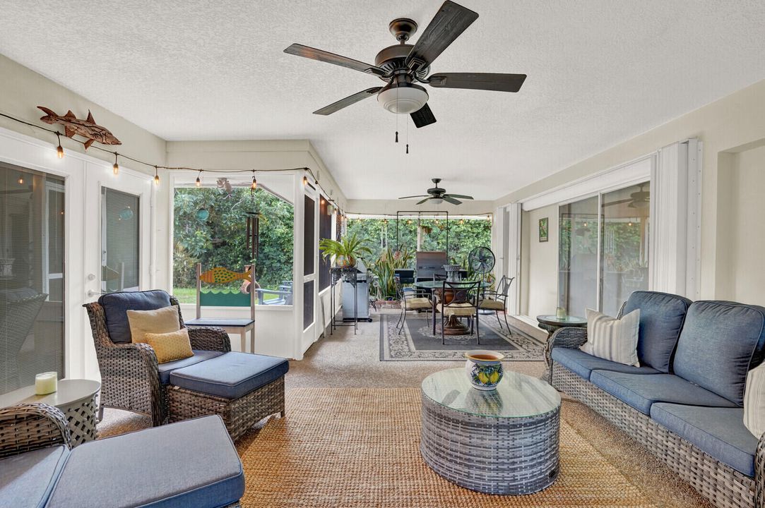 待售: $719,000 (2 贝兹, 2 浴室, 1913 平方英尺)